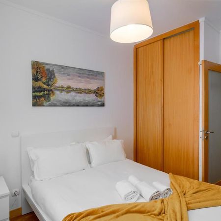 Seaside Cozy 3 Bed In Matosinhos Apartment Матосиньос Екстериор снимка