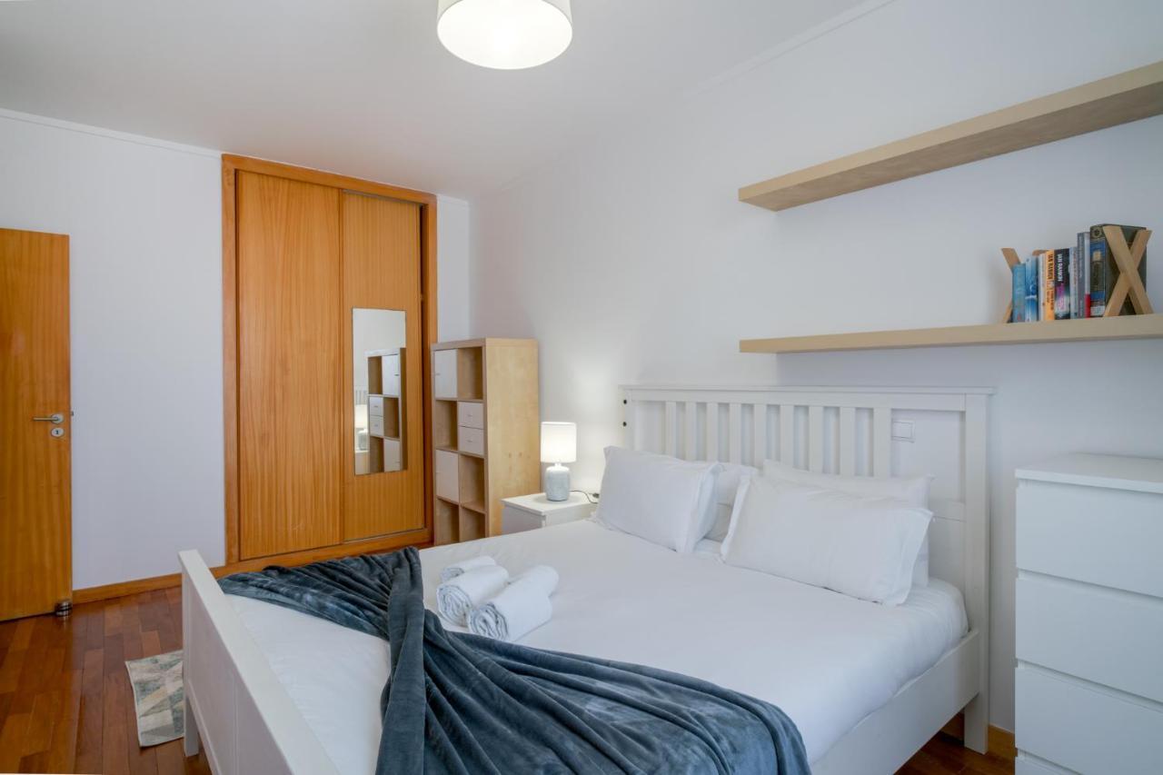 Seaside Cozy 3 Bed In Matosinhos Apartment Матосиньос Екстериор снимка
