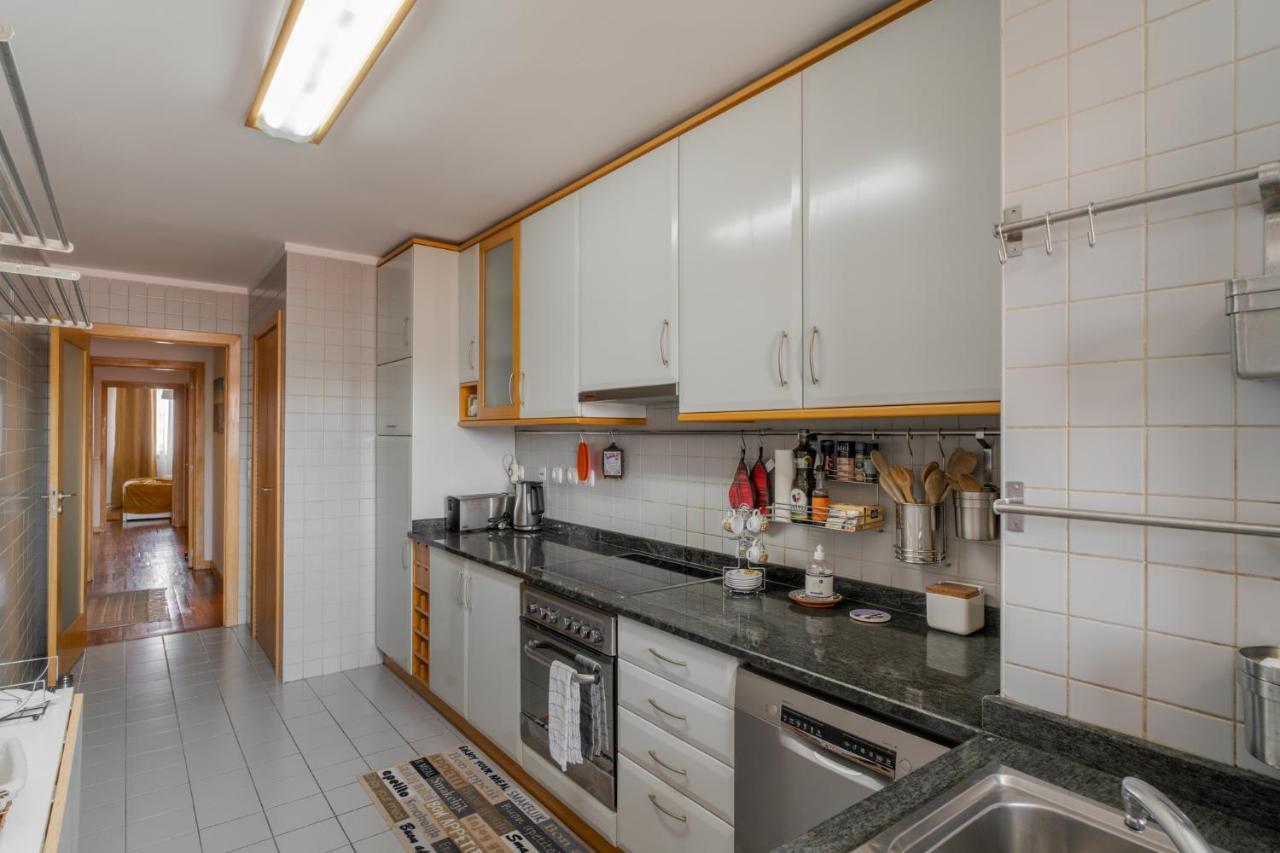 Seaside Cozy 3 Bed In Matosinhos Apartment Матосиньос Екстериор снимка
